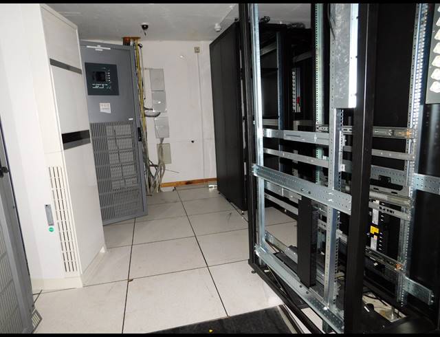 860M² OFFICE TO LET IN RANDBURG CENTRAL